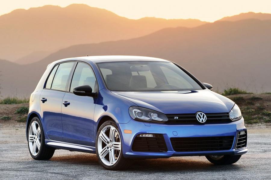  Volkswagen Golf R 2012 года  (фото 38 из 106)